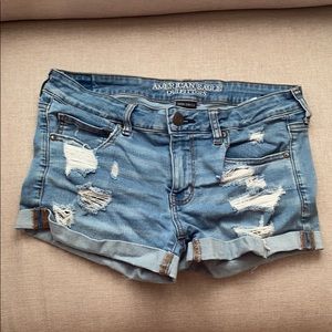American eagle medium wash jean shorts